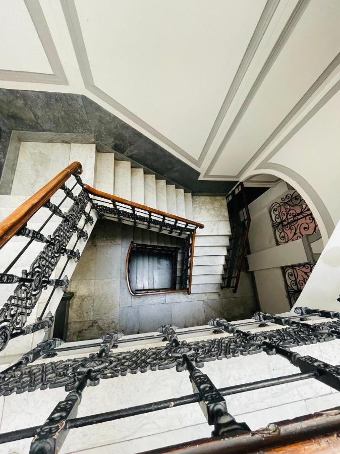Appartamento Sul Teatro San Carlo Naples Exterior photo