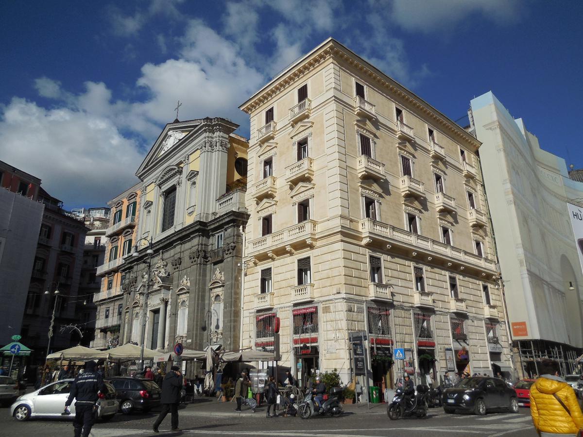 Appartamento Sul Teatro San Carlo Naples Exterior photo